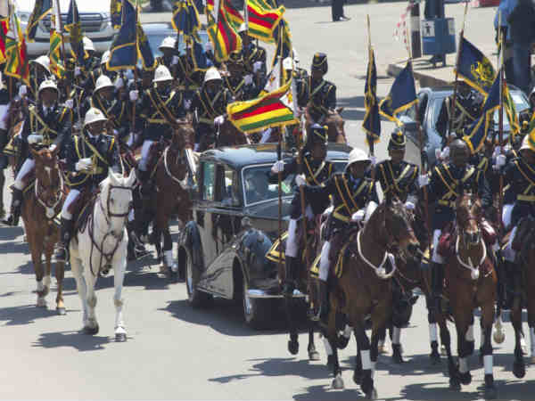  ராணுவம் கைப்பற்றியது 