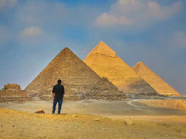  யாருமற்ற பூமி 