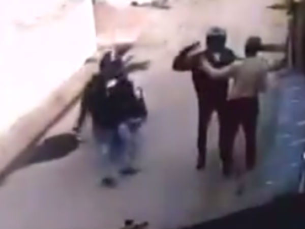  தடுக்கும் காவலாளி