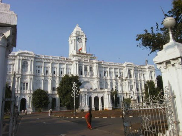 தவிக்கும் தொழிலாளர்கள் 