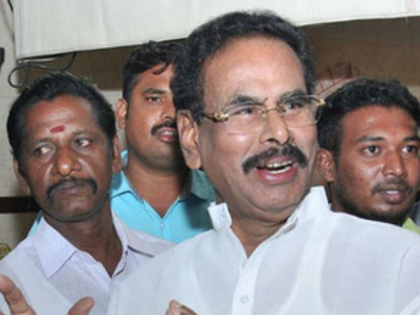 மருத்துவமனையில் தஞ்சம் 