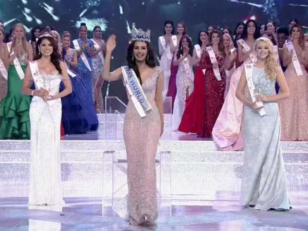 மருத்துவ மாணவி 