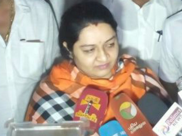 தீபா வரவில்லை 
