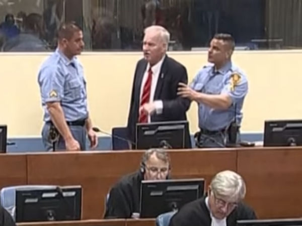 மனித குலத்திற்கு எதிரானவர் மனித குலத்திற்கு எதிரானவர்