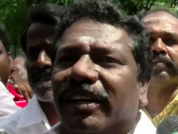 சொல்லாத கருணாஸ் 