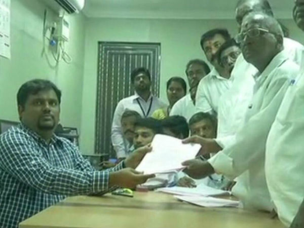  வேட்பாளர் தேர்வு 