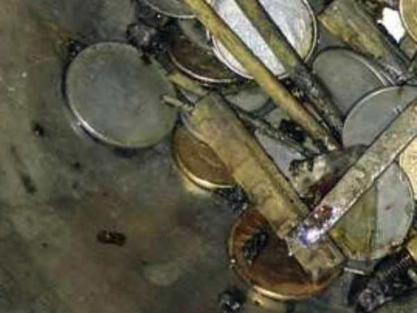  ரகசியமாக சாப்பிட்டார்