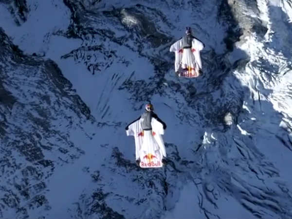 விங் சூட் மன்னர்கள் 