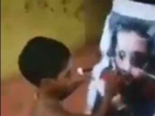 Kamal Haasan's new tweet on Hindu Terror Kamal Haasan's new tweet on Hindu Terror