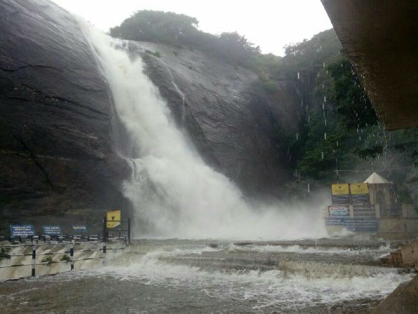 தண்ணீரின் வேகம் 