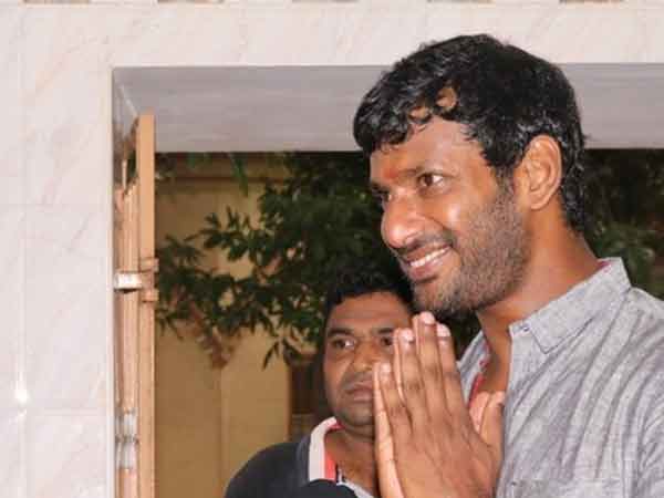 விஷால் மனுவுக்கு எதிர்ப்பு 