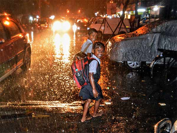 காற்றழுத்த தாழ்வு மண்டலம் 