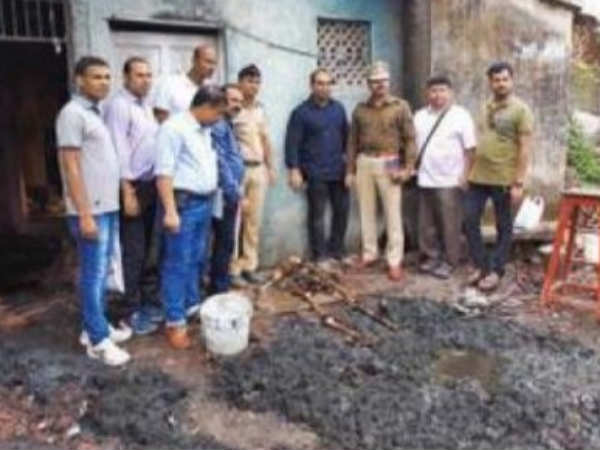 செப்டிக்டேங்கில் மறைப்பு செப்டிக்டேங்கில் மறைப்பு