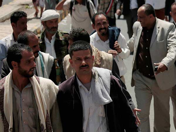 அரபு, ஹிந்தி 