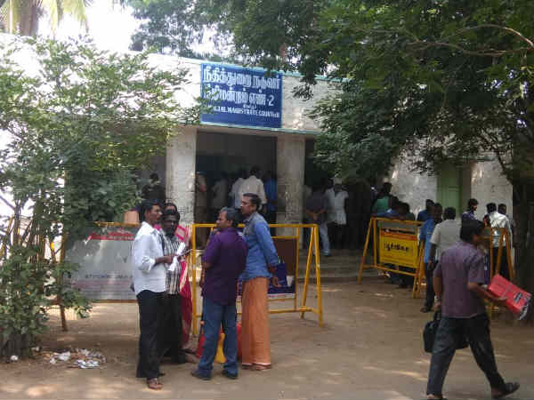 அரசு வழக்கறிஞர் 