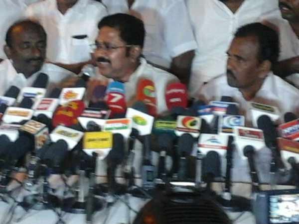 டிடிவிக்கே ஆதரவு