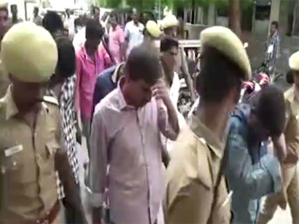 ஆணவக் கொலைகள்