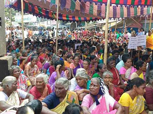 ஓகி புயல் பாதிப்பு 