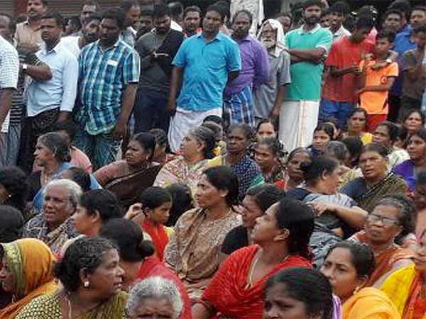 சுற்றுலாப் பயணிகள் பாதிப்பு 