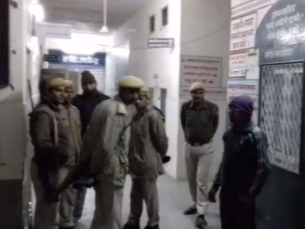 கீழே விழுந்த துப்பாக்கி கீழே விழுந்த துப்பாக்கி