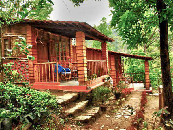 கவுரவம் தேடி வரும் 