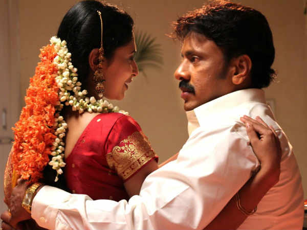 வெட்கத்தோடு வரும் மணமகள் 