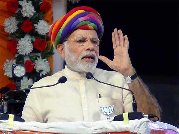 கண்ணீரால் கரைத்த மோடி 