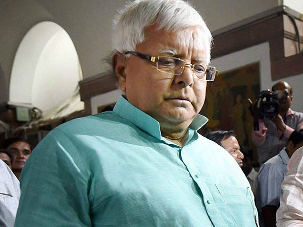 லாலுவின் அரசியல் வாழ்க்கை 