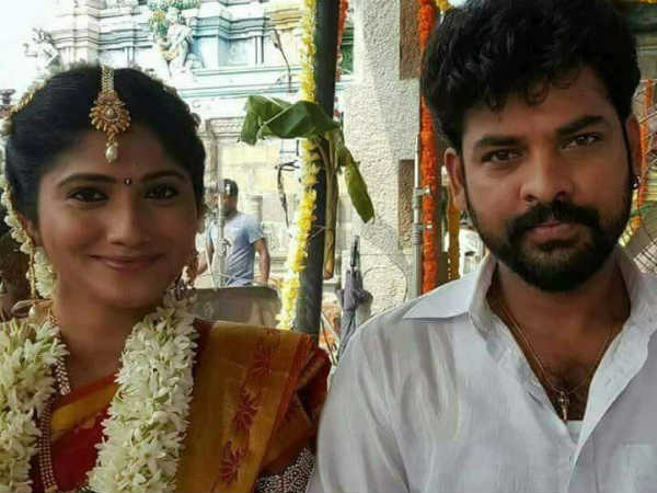 டிவியில் தொகுப்பாளர் 