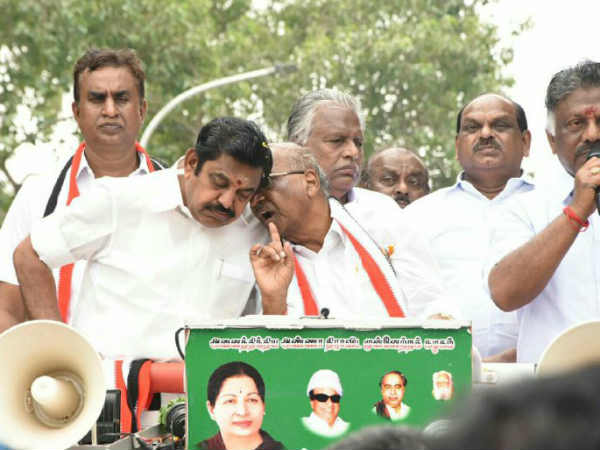 அதிமுகவின் கடைசி கட்ட பிரச்னை 