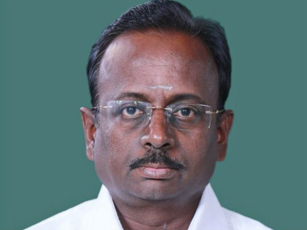 அதிமுகவில் சலசலப்பு 