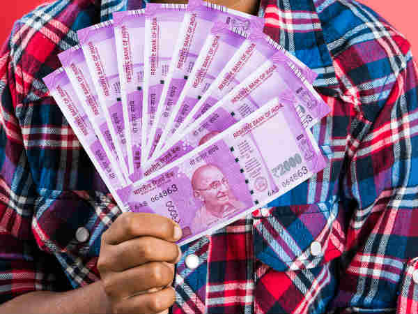 வீடு தேடி வரும் வங்கி சேவை