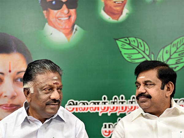 அமைச்சர்கள் என்றுகூட பார்க்காமல் 
