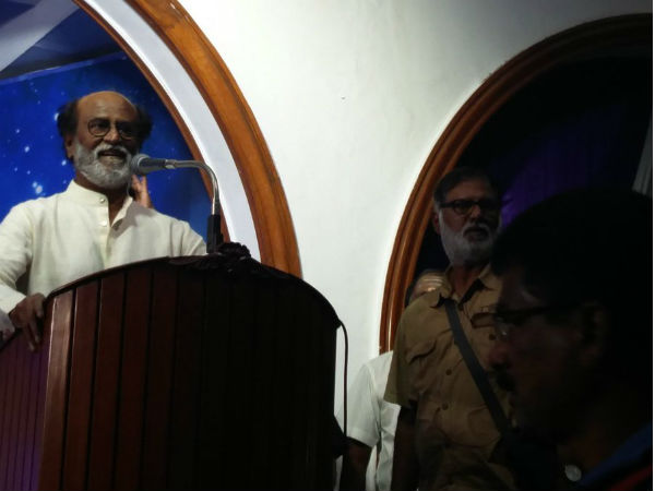 இயக்கத்தின் மீதே நம்பிக்கை 