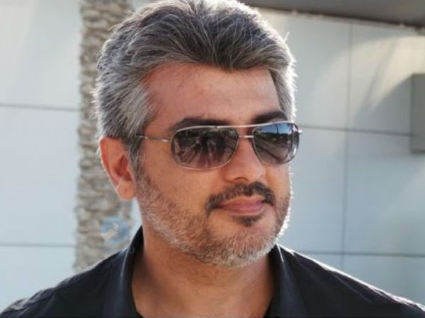 கைதட்டி வரவேற்ற ரஜினி 