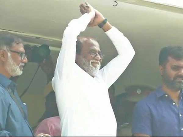 ரசிகர்கள் மகிழ்ச்சி 