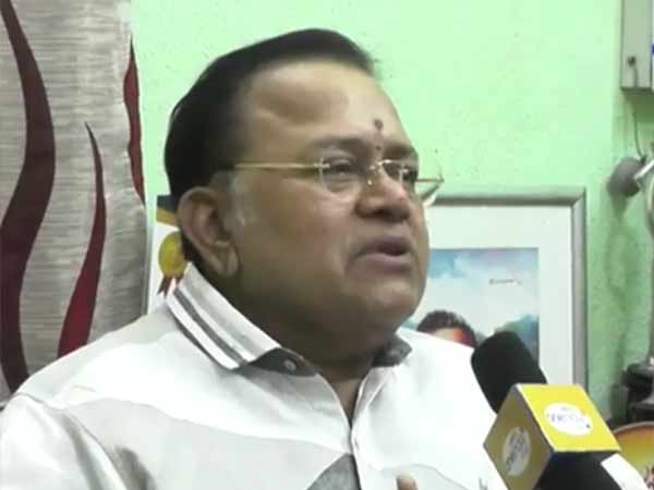 Radharavi wishes TTV Dinakaran on his RK Nager election result Radharavi wishes TTV Dinakaran on his RK Nager election result