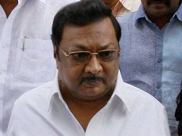  அழகிரி ஸ்டைல் 