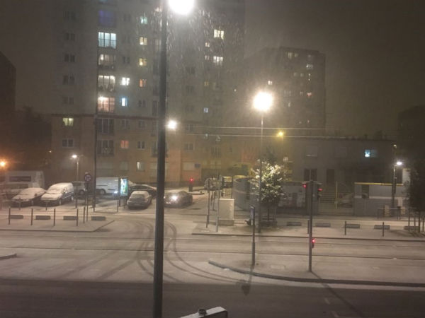 நெட்டி நெருக்கிய கூட்டம் 