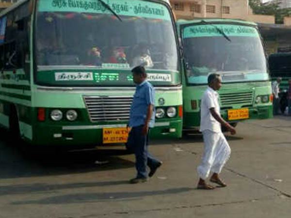10 சதவீத பேருந்துகள் இயக்கம் 