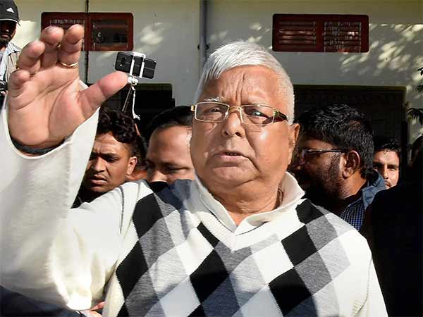  லாலுவின் வாரிசுகள்