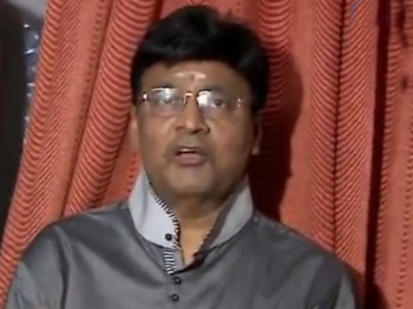  அதிமுக ஒன்றுபட வேண்டும்