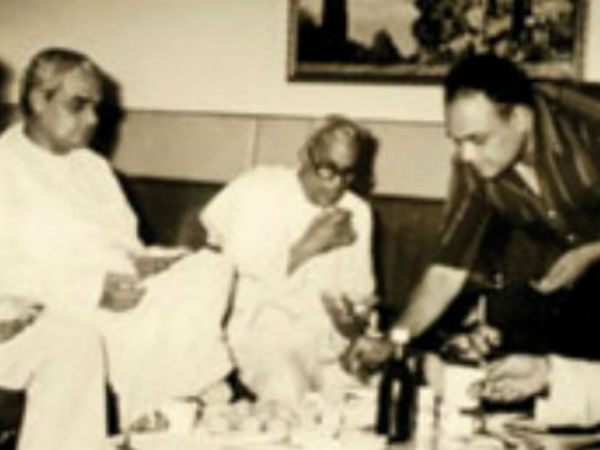 புகைப்படங்கள் 