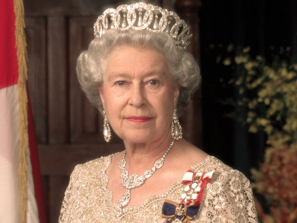 27 வயதில் முடிசூட்டிக் கொண்டேன் 