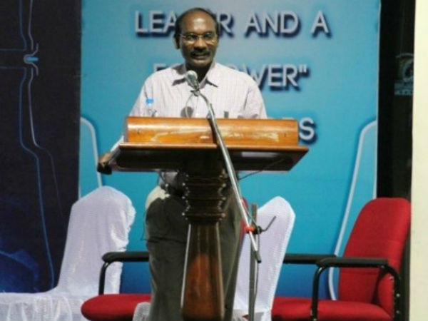 நண்பர்கள் மகிழ்ச்சி நண்பர்கள் மகிழ்ச்சி