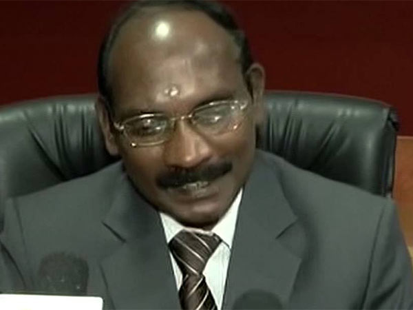 ராக்கெட் நாயகன் 