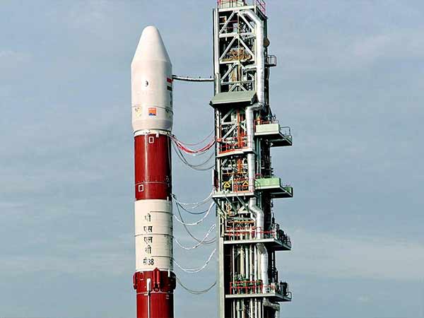 31 செயற்கைக்கோள்கள் 