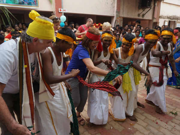 பிரான்ஸ் நாட்டு விருந்தினர் பிரான்ஸ் நாட்டு விருந்தினர்