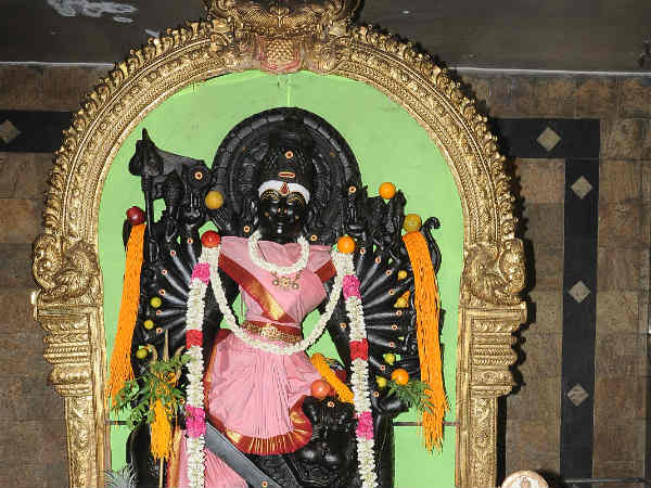 பொறமைகள் அதிகம் பொறமைகள் அதிகம்