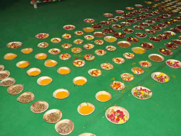 மிளகாய் வற்றல் பூஜை மிளகாய் வற்றல் பூஜை